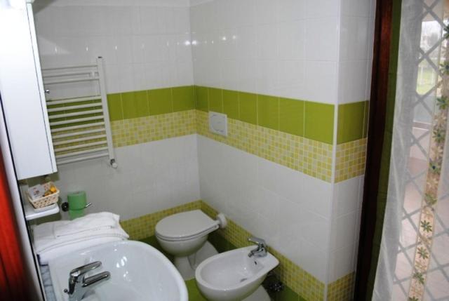 B&B Insula Portus ฟิวมิชีโน ภายนอก รูปภาพ